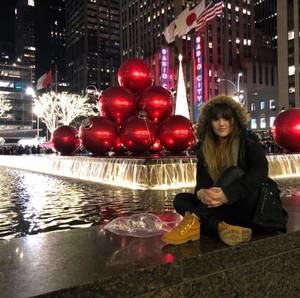 Meet your Posher, Laura